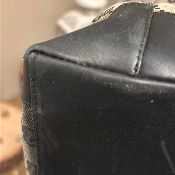 Low start Gucci Tan Tote Bag - Picture 13 of 15